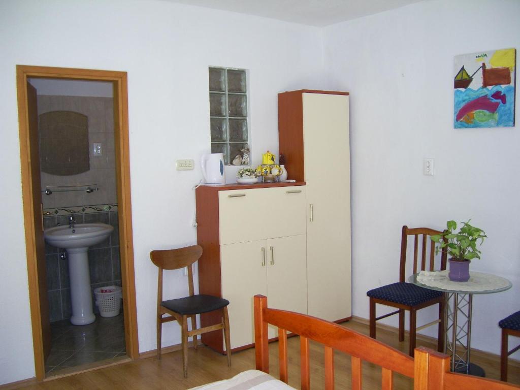 Apartments Villa More Makarska Ruang foto