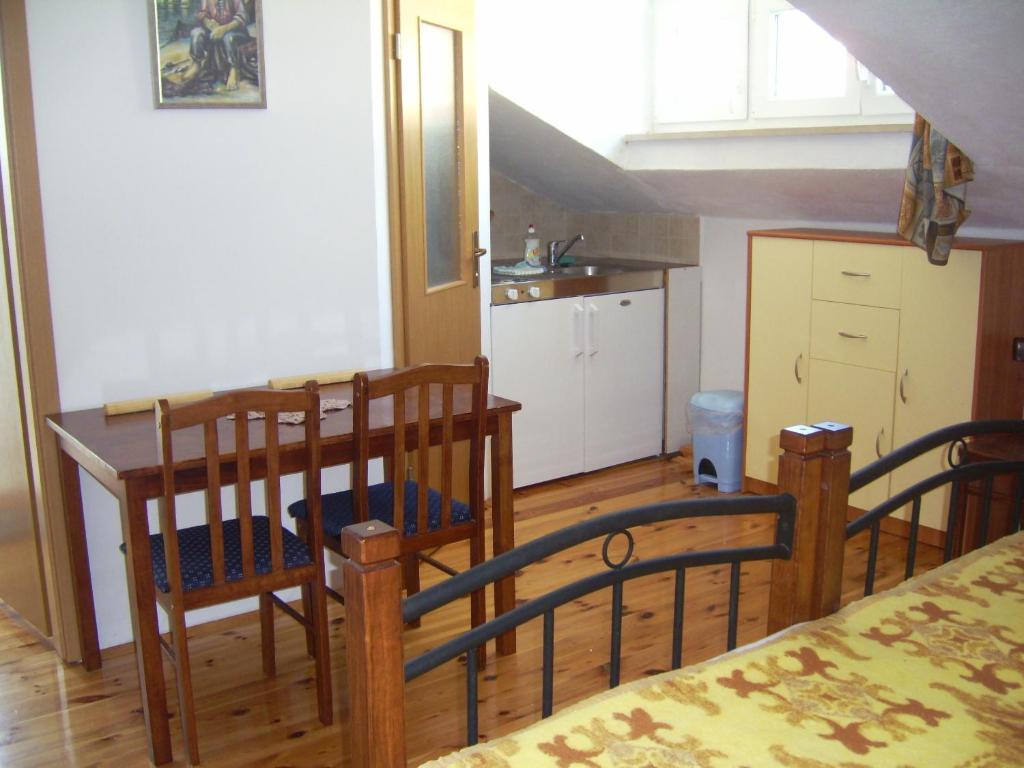 Apartments Villa More Makarska Ruang foto